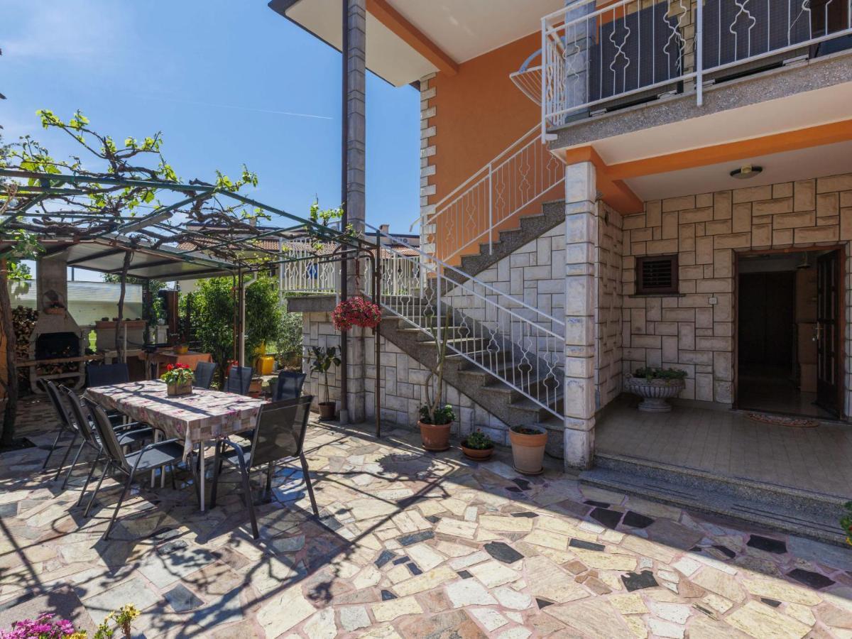 Apartment Elvi - Uma106 By Interhome أوماغ المظهر الخارجي الصورة